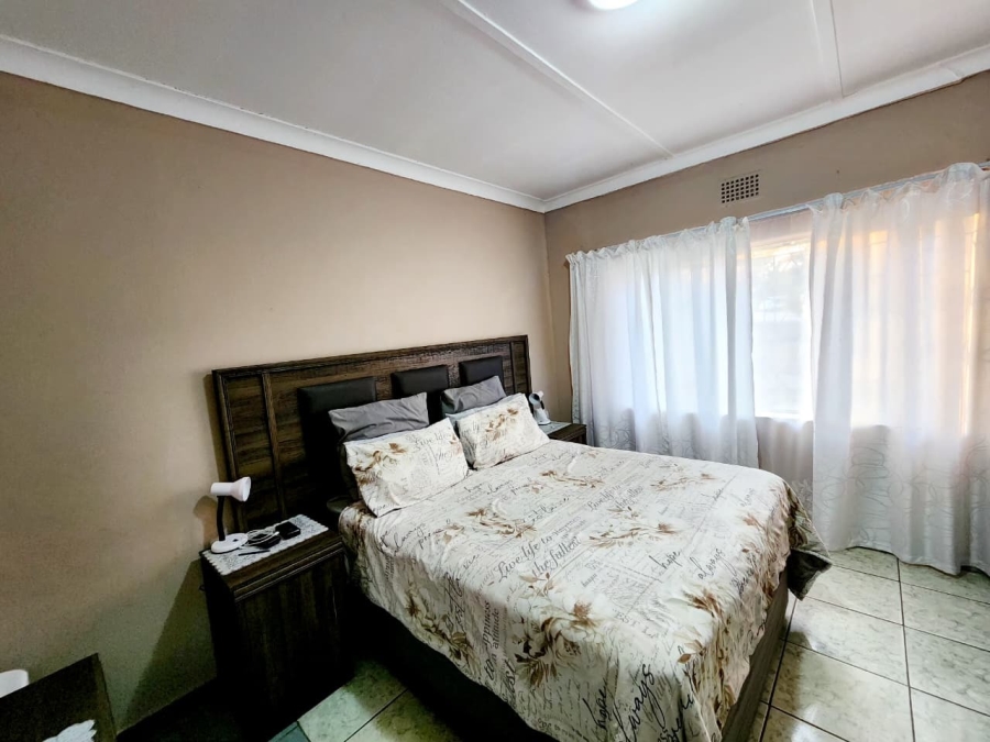 3 Bedroom Property for Sale in Oos Einde North West